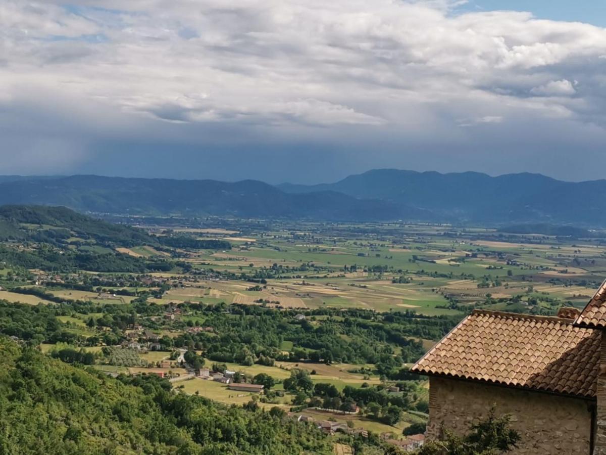 Il Torrione Villa Poggio Bustone Екстериор снимка