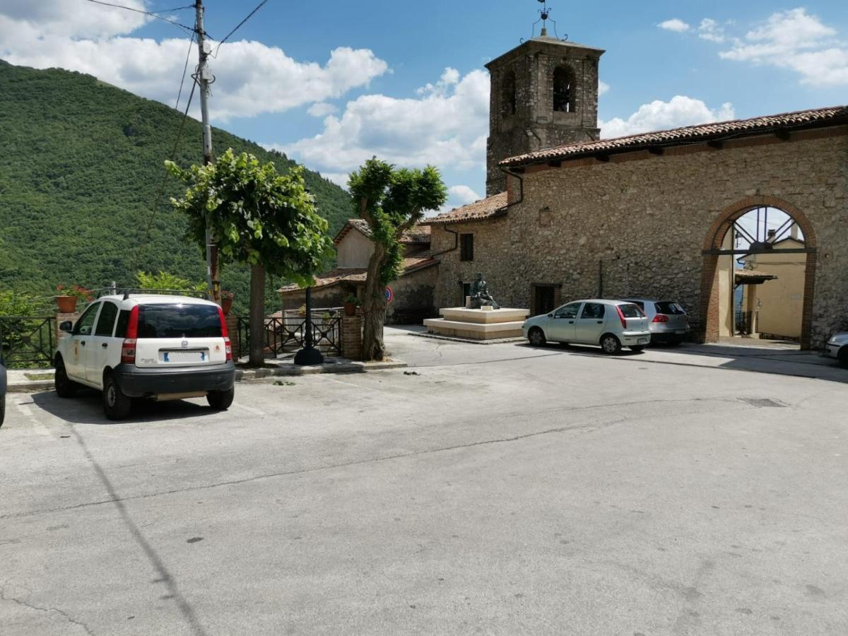 Il Torrione Villa Poggio Bustone Екстериор снимка